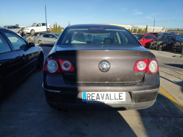 Despiece Volkswagen Passat (B6) 2.0 TDI (140 cv) 2007 - Imagen 4