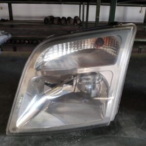 Faro izquierdo Ford Tourneo Connect 1.8 TDCi (90 cv)