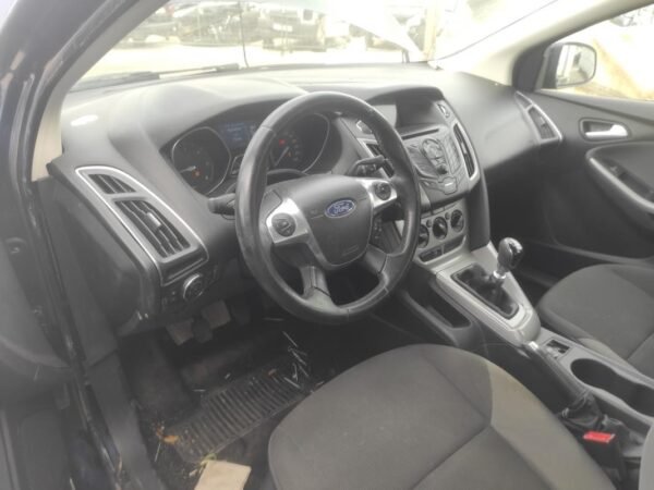 Despiece Ford Focus III Sedan 1.6 TDCi (95 cv) 2012 - Imagen 5