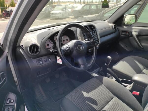 Despiece Toyota RAV 4 II 1.8 VVTi (125 cv) 2004 - Imagen 5
