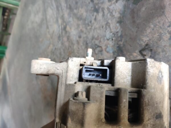 Alternador Kia Rio I Hatchback (DC) 1.5i 16V (98 cv) - Imagen 2