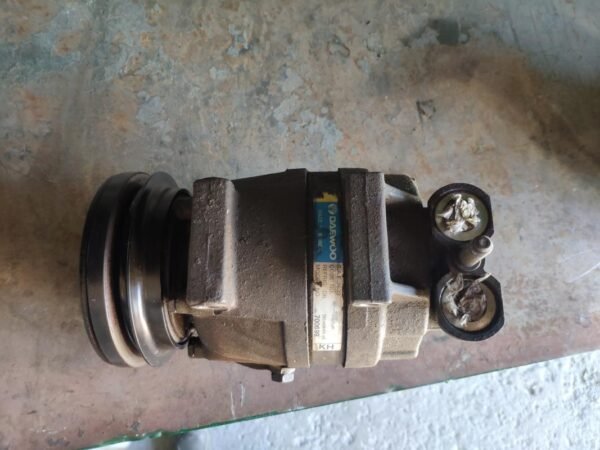 Compresor aire acondicionado Kia Rio I Hatchback (DC) 1.5i 16V (98 cv) - Imagen 2
