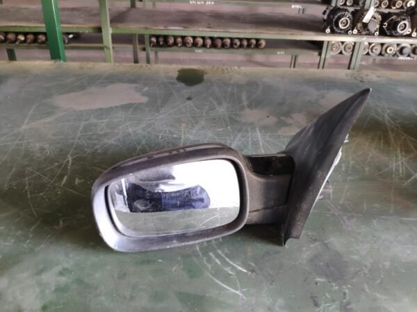 Retrovisor izquierdo Renault Megane II (Fase II, 2006) GT 1.9 dCi (110 cv) FAP
