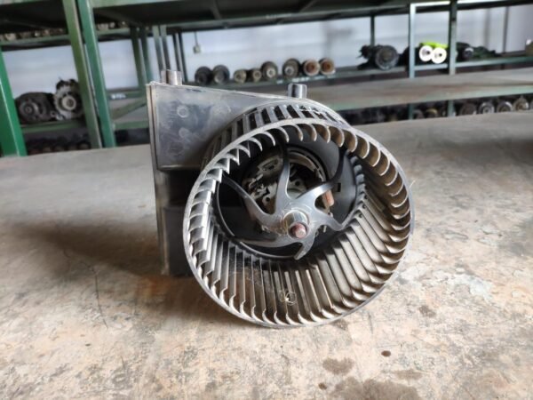 Ventilador calefacción Seat Leon I (1M) 1.9 TDI (110 cv) - Imagen 3