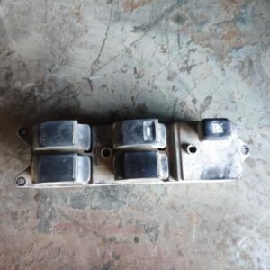 Mando elevalunas delantero izquierdo Mitsubishi L 200 2.5 TD (136 cv) Duble Cab