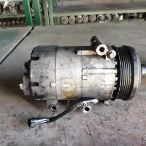 Compresor aire acondicionado Ford Focus II Hatchback 1.8 TDCi (116 cv)