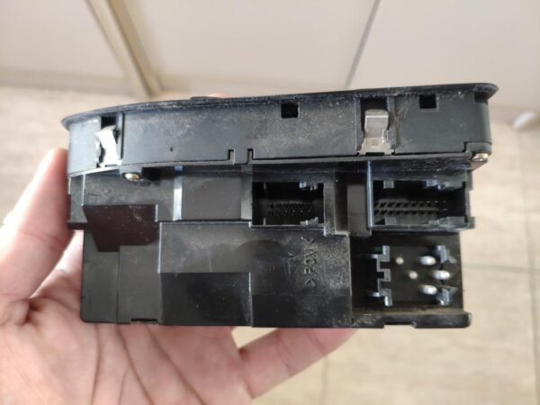 Mando elevalunas delantero izquierdo Bmw Serie 5 (E39) 530d (184 cv) - Imagen 2