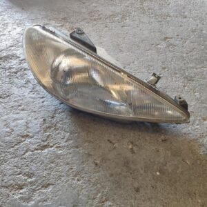 Faro derecho Peugeot 206 2.0 HDI (90 cv)