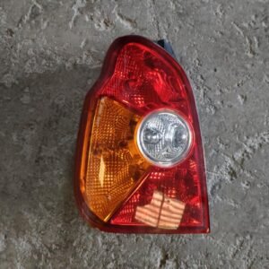Piloto trasero izquierdo Hyundai Terracan 2.9 CRDi (163 cv)