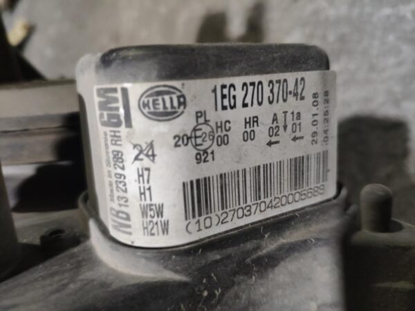 Faro derecho Opel Astra H 1.3 CDTI (90 cv) - Imagen 3