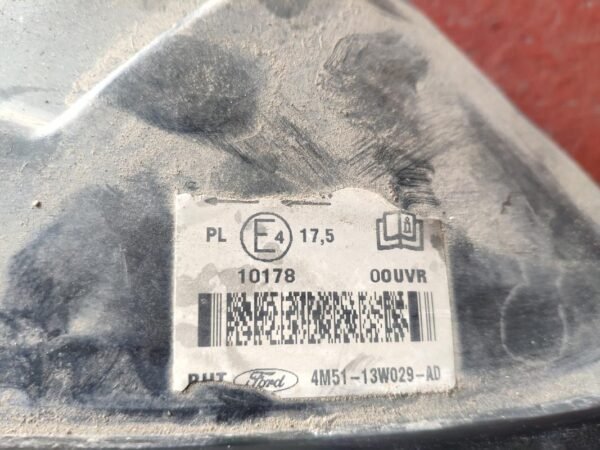 Faro derecho Ford Focus II Hatchback 1.8 TDCi (116 cv) - Imagen 3