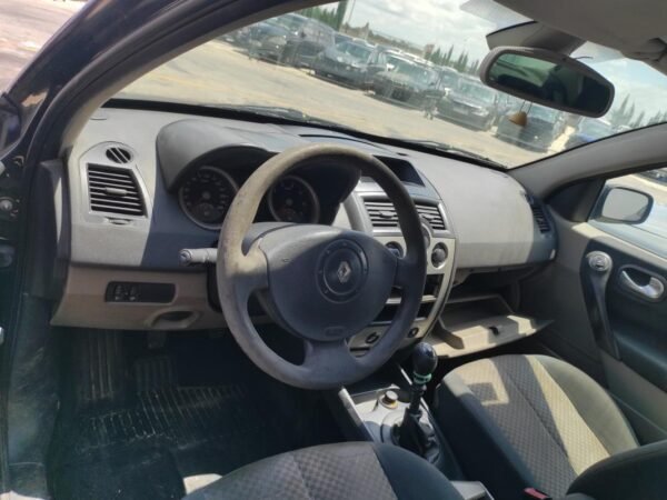 Despiece Renault Megane II 1.9 dCi (120 cv) 2004 - Imagen 5