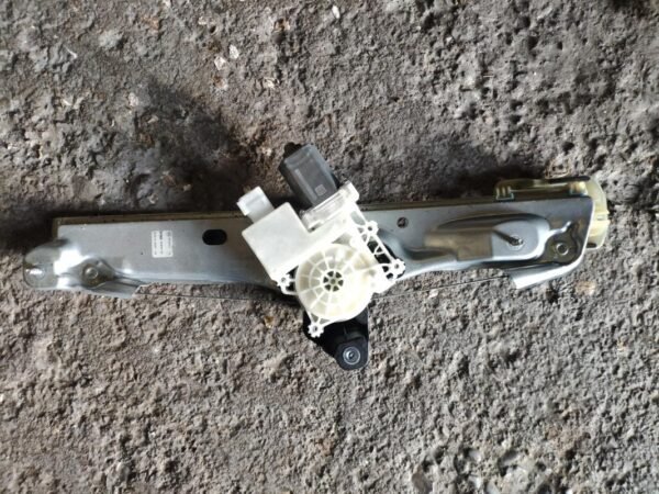 Elevalunas trasero izquierdo Opel Astra K 1.0 EcoTec (105 cv) ecoFLEX Easytronic start&stop