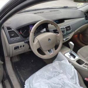 Salpicadero Renault Laguna III 2.0 dCi FAP (150 cv)