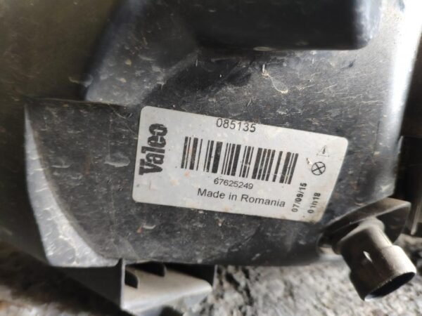 Faro derecho Opel Corsa B 1.2i (45 cv) - Imagen 3