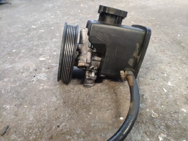 Bomba dirección Mercedes Benz Sprinter 5-t Caja/Chasis (906) 515 CDI (906,153, 906,155, 906,253, 906,255) (150 cv) - Imagen 3