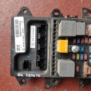 Caja de reles / fusibles Kia Cerato (LD) 1.6 CDRi (115 cv)