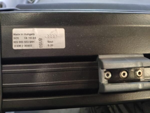 Bandeja maletero Audi A4 Avant (B7 8E) 2.0 TDI (140 cv) - Imagen 2