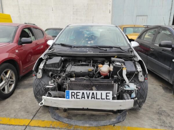 Despiece Opel Corsa D 5-puertas 1.2i 16V ECOTEC (80 cv) 2009
