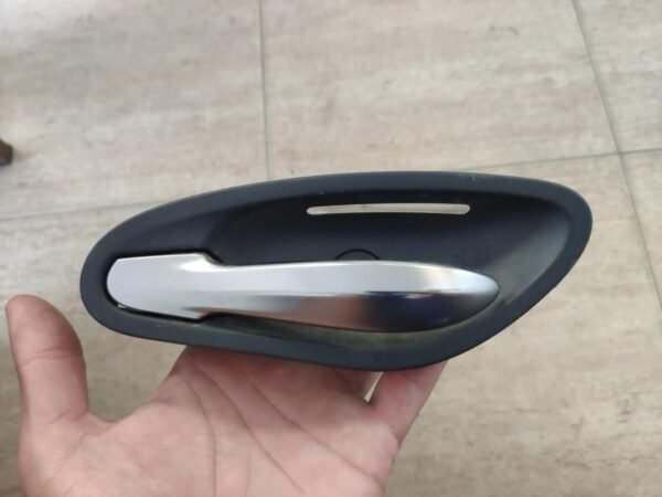 Maneta interior delantera izquierda Bmw Serie 6 (E63) 645 Ci (333 cv) Automatico
