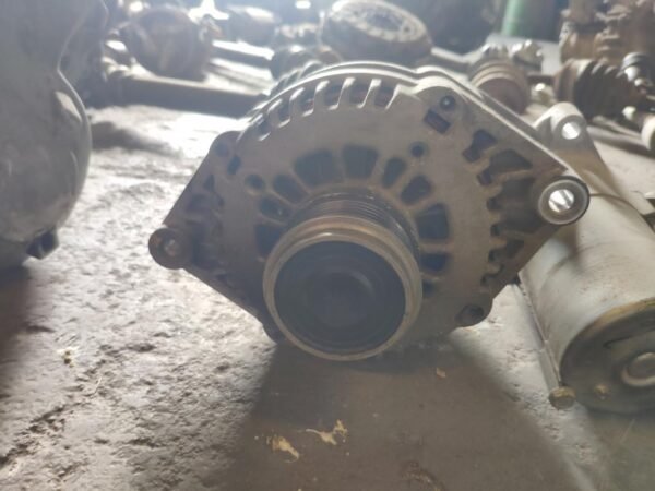 Alternador Chevrolet Epica 2.0 VCDi 16v - Imagen 2