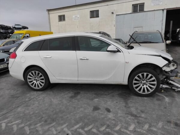 Despiece Opel Insignia Sports Tourer 2.0 CDTI (130 cv) DPF 2009 - Imagen 2