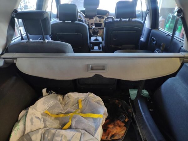 Bandeja maletero Renault Grand Scénic II (JM0/1_) 1.9 dCi (JM14) (131 cv) - Imagen 2