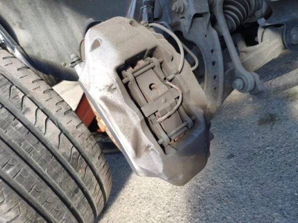 Pinza freno delantera derecha Volkswagen Touareg I (7L) 3.0 TDI (224 cv) Tiptronic
