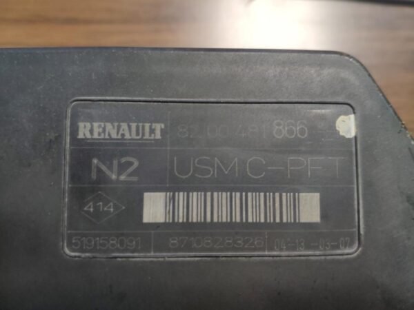 Caja de reles / fusibles Renault Megane II 1.5 dCi (106 cv) - Imagen 2