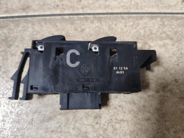 Mando elevalunas delantero derecho Bmw Serie 3 Coupe (E46) 325 Ci (192 cv) - Imagen 2