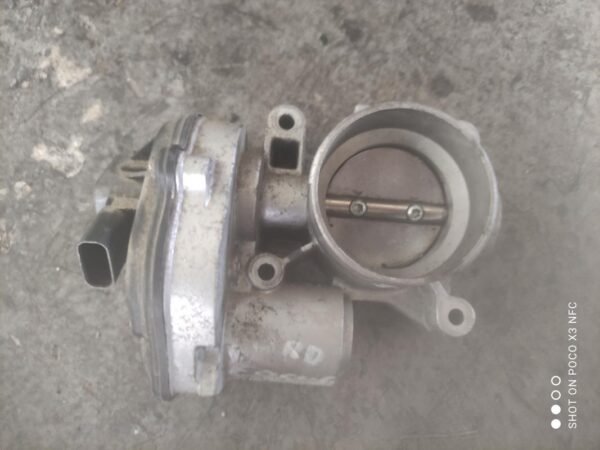 Caja de mariposa Ford C-MAX (Versión 2007) 2.0i MT (145 cv)