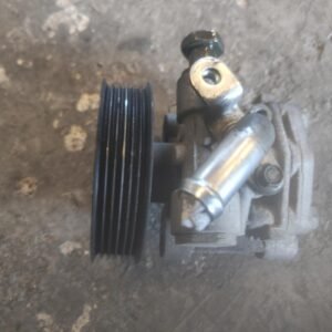 Bomba dirección Mitsubishi Grandis 2.0 DI-D (136 cv)