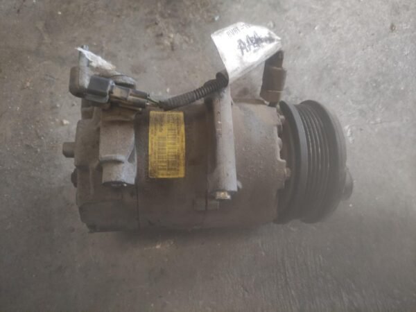 Compresor aire acondicionado Ford Focus III Wagon 1.6 TDCi (115 cv)