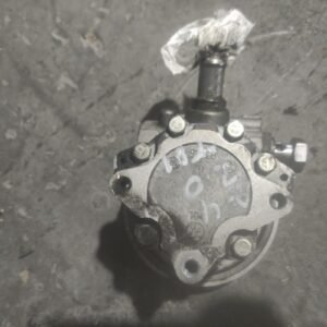 Bomba dirección Audi A4 (B7 8E) 2.0 TDI (140 cv)