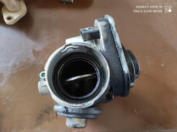 Caja de mariposa Volkswagen Passat (B6) 2.0 TDI (140 cv) - Imagen 2