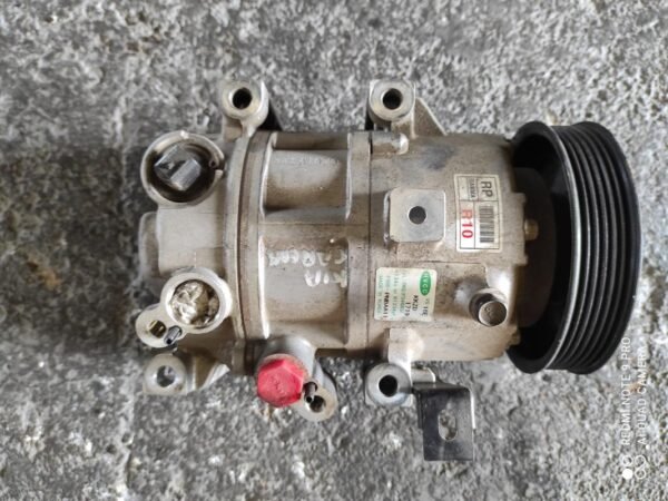 Compresor aire acondicionado Kia Carens IV 1.6 16V GDI (135 cv) - Imagen 2