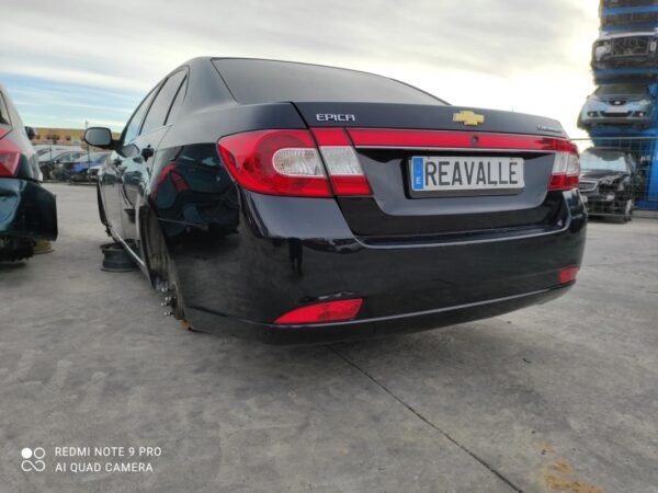 Paragolpe trasero Chevrolet Epica 2.0 i 24V (143) Automatico - Imagen 2