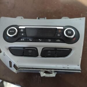 Mando climatizador Ford Focus III Wagon 1.6 TDCi (115 cv)