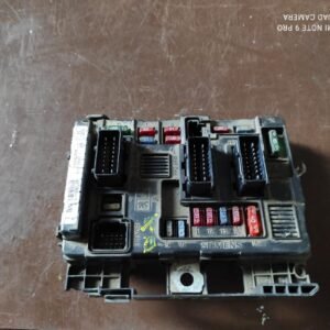 Caja de reles / fusibles Citroen C3 Pluriel 1.4 HDi (69 cv)