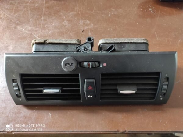 Rejilla aire acondicionado Bmw X3 (E83) 2.0d (177 cv)