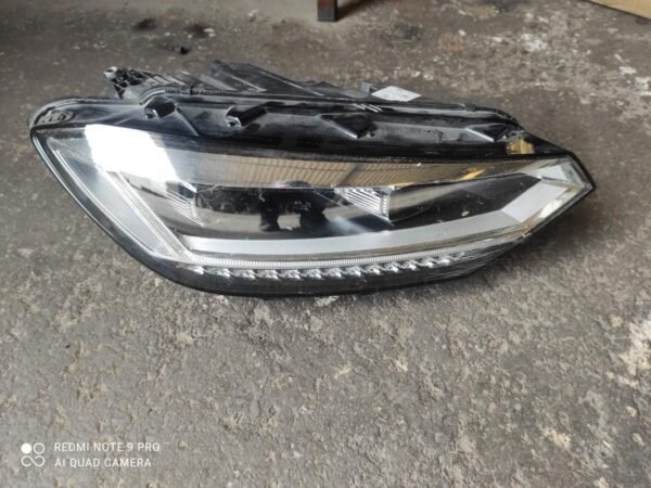 Faro derecho Volkswagen Touran II 2.0 TDI (150 cv) DSG