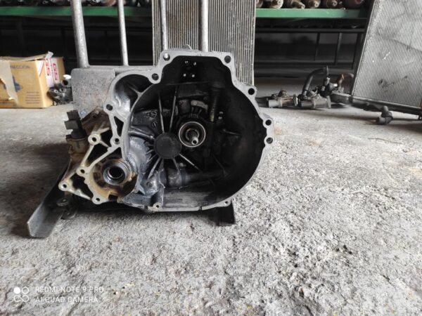 Caja cambios Nissan Primera (P11) 2.0 TD (90 cv)
