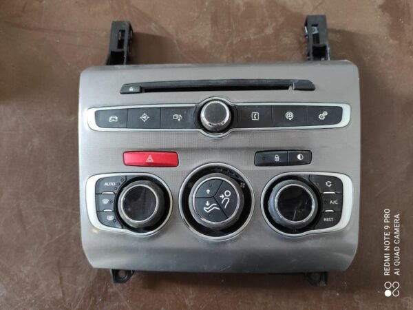 Mando climatizador Citroen C4 II Hatchback (Fase II, 2015) 1.6 BlueHDi (120 cv) S&S