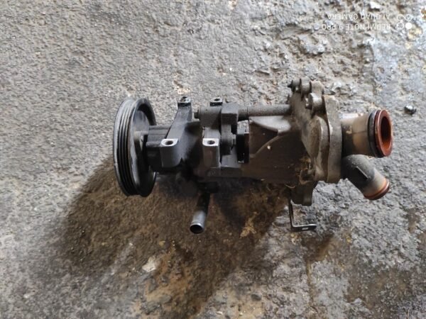 Bomba dirección Peugeot Boxer Furgón 2.2 HDi (120 cv) - Imagen 2