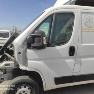 Puerta delantera izquierda Fiat Ducato Furgón (250_, 290_) 115 Multijet 2.0 D (116 cv)