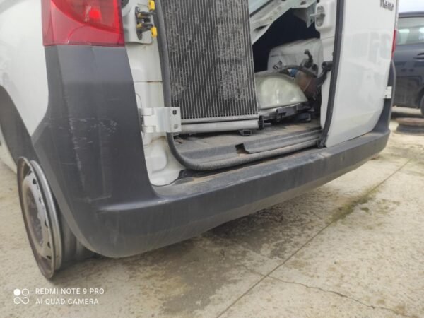 Paragolpe trasero Citroen Nemo 1.3 HDi 75 (75cv) - Imagen 2