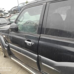 Puerta delantera izquierda Hyundai Terracan 2.9 CRDi (163 cv)