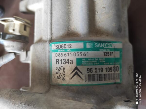 Compresor aire acondicionado Citroen C4 I Hatchback (Fase I, 2004) 1.6 HDi 16V (90 cv) - Imagen 2