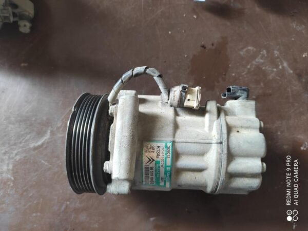 Compresor aire acondicionado Citroen C4 I Hatchback (Fase I, 2004) 1.6 HDi 16V (90 cv)