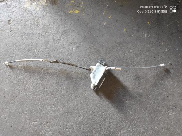 Cerradura puerta delantera derecha Citroen C4 II Hatchback (Fase II, 2015) 1.6 BlueHDi (99 cv)